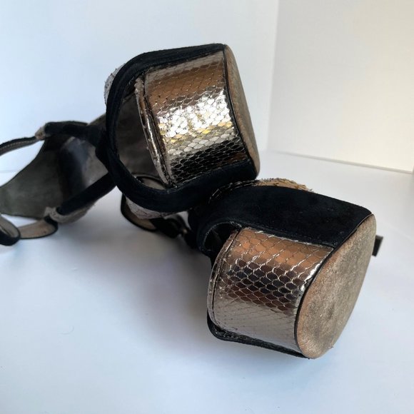 Gucci Exotic Python Leather Platform Heels 7.5 - Picture 10 of 14